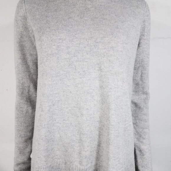 Vince gray luxury Wool Yak blend crew neck pullover sweater ladies Small - Picture 1 of 8